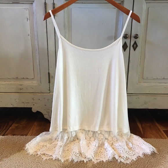 Figleaffashion Tops - New White Lace Hem Layering Tank Top Extender
